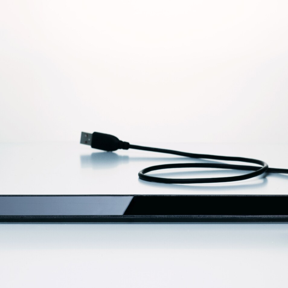 Tobii Eye Tracker 4C 本体のみ product-image-tobii-eye-