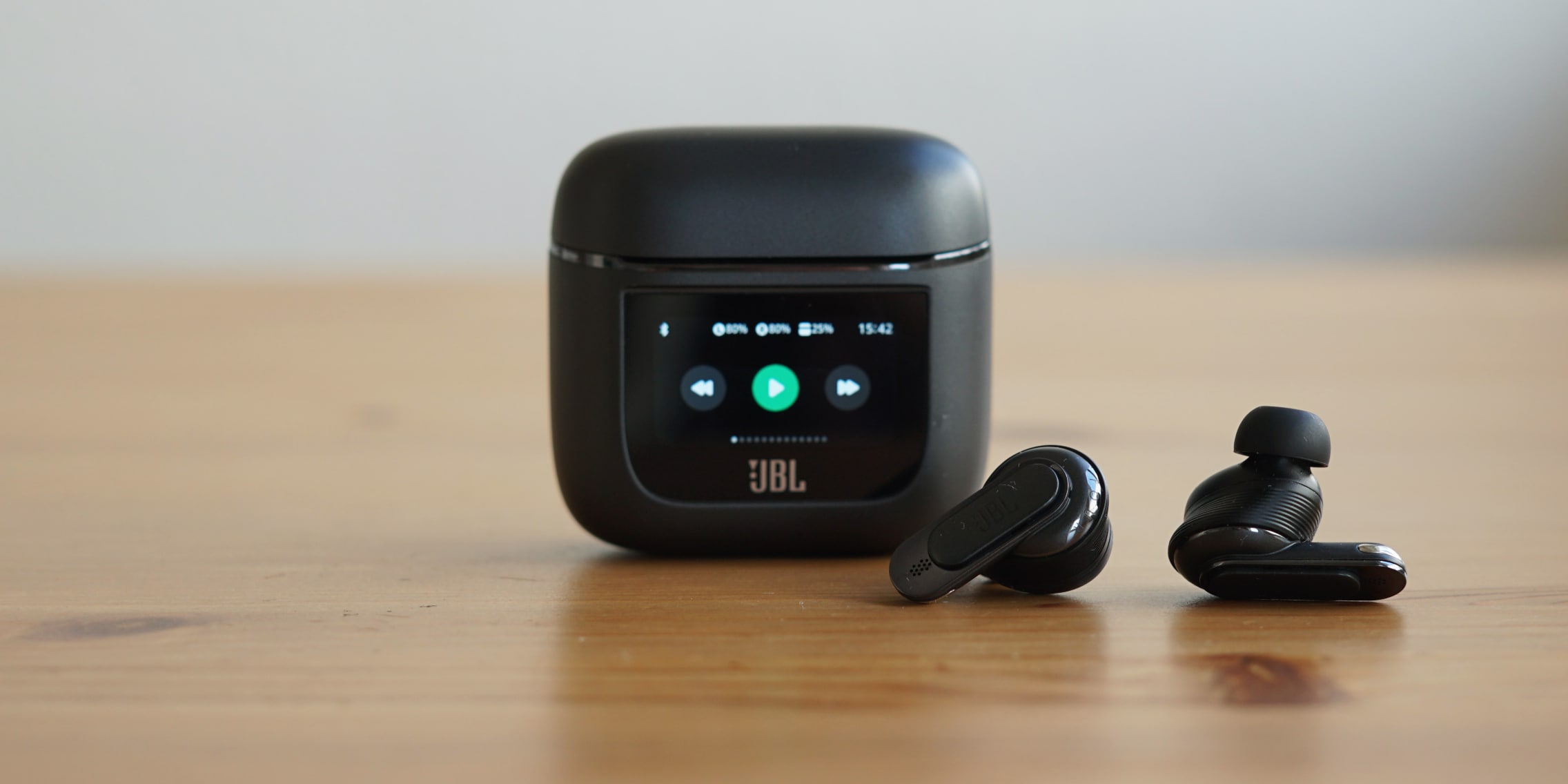 JBL Tour Pro 2 In-Ear Bluetooth Kopfhörer kabellos 40 h Laufzeit (Schwarz)  von expert Technomarkt