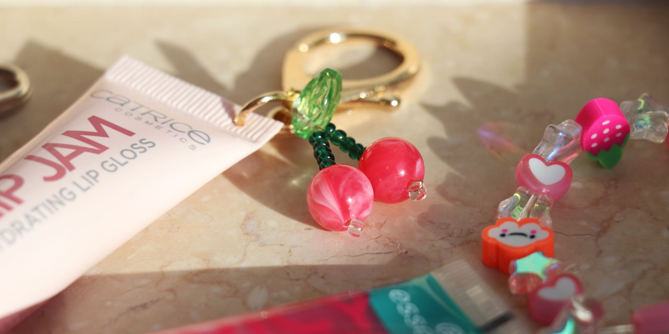 ZEYIYER Lipgloss-Halter – 4-teiliges Set Mit Schlüsselanhänger & Handgelenkband, Aus Neopren, Für Lippenpflege Unterwegs