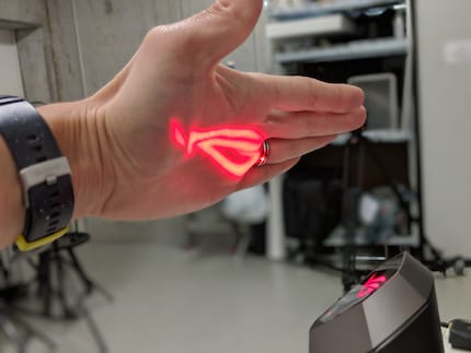 Batsignal mit Asus.