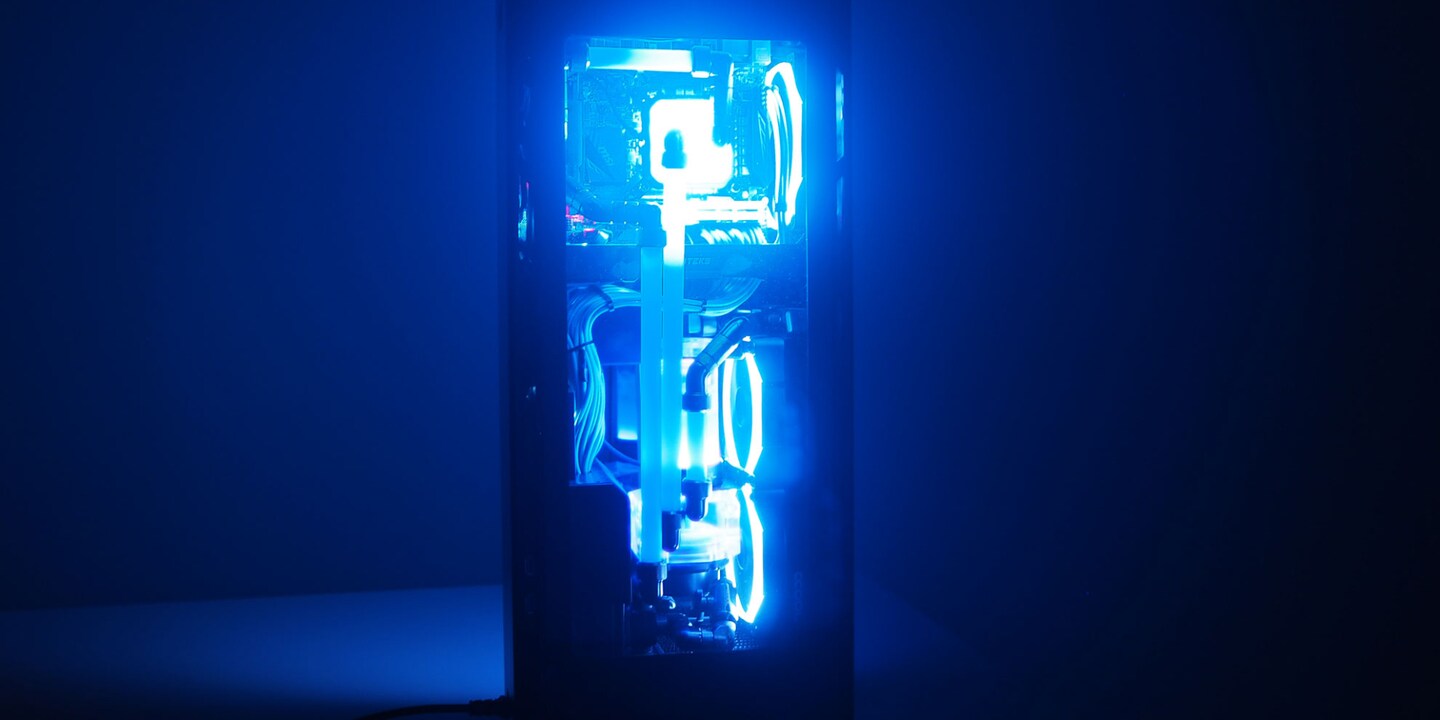 Wir bauen uns einen Design-Gamer-PC fürs Wohnzimmer