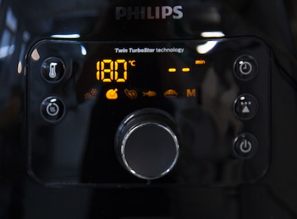 Schlicht und einfach: Das Bedienfeld von Philips