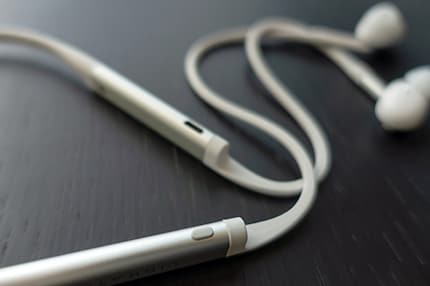 The button for noise cancelling.