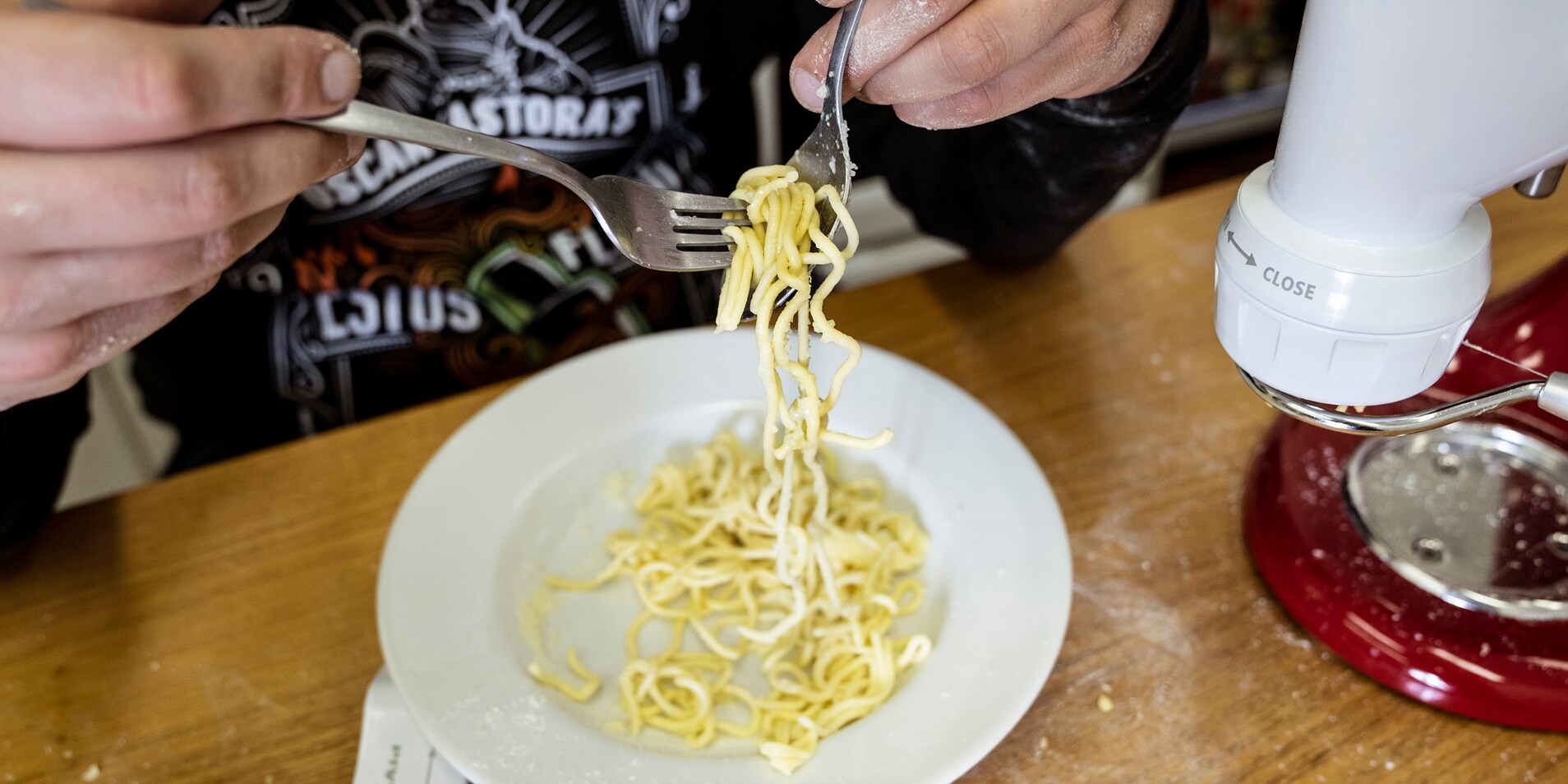 Successful tubular noodles and spaghetti with the KitchenAid Galaxus