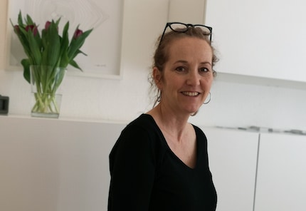 Jutta treats people who suffer from bowel problems