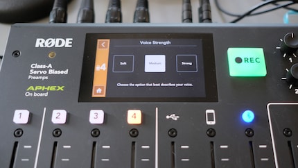 Each mic can be configured separately.