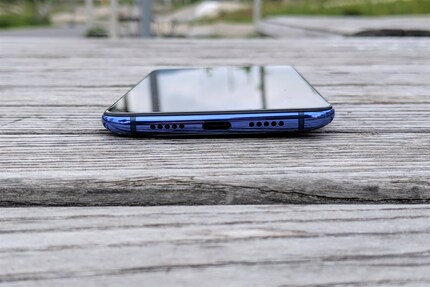 Denn Akku lädst du über den USB-C-Anschluss.