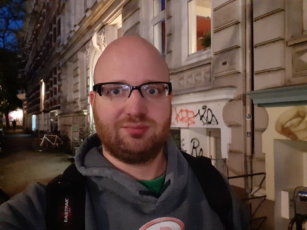 Selfie bei Dunkelheit