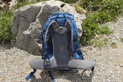 The back system supports air exchange and is the most important feature.