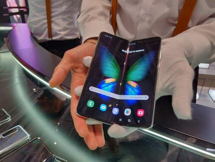 When you fold the phone, a 7.3-inch display turns into a 4.6-inch display.