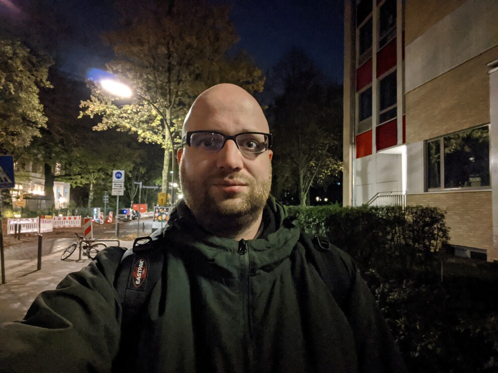 Selfie mit Nachtmodus.
