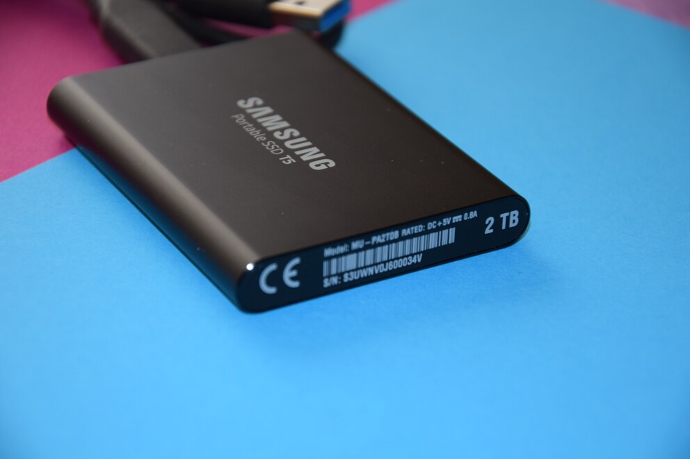 Die Samsung Portable T5 gibt es mit 250 GB, 500 GB, 1 TB und 2 TB Speicherkapazität