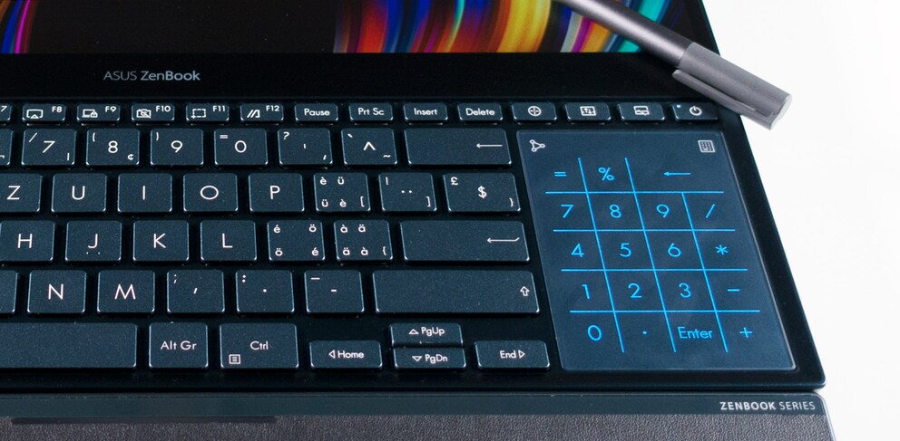 Touchpad und Nummernblock in einem
