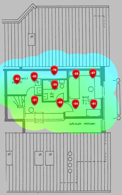2.4 GHz signal level, first floor