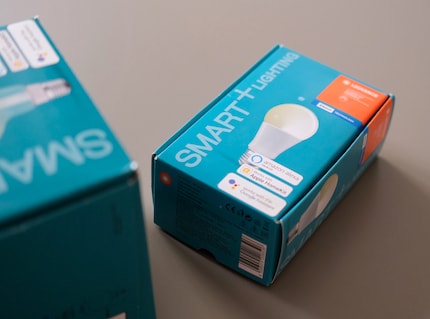 Die Produkte kommen in einer Kartonschachtel.