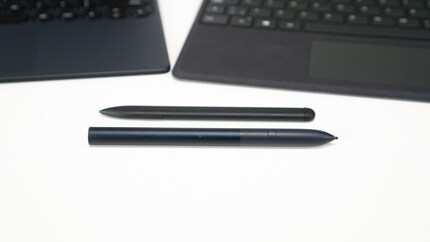 Der Pixel Pen (unten) ist weniger handlich als der Surface Pen.