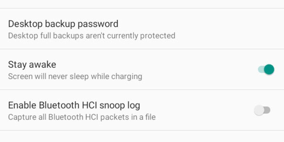 «Stay awake» hält deinen Screen aktiviert, so lange ein Stromkabel angeschlossen ist