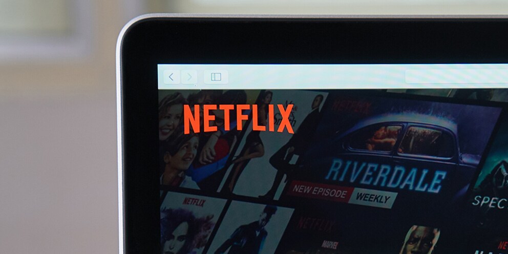 Between 2007 and 2010, Netflix reorganised itself into a nascent streaming service.