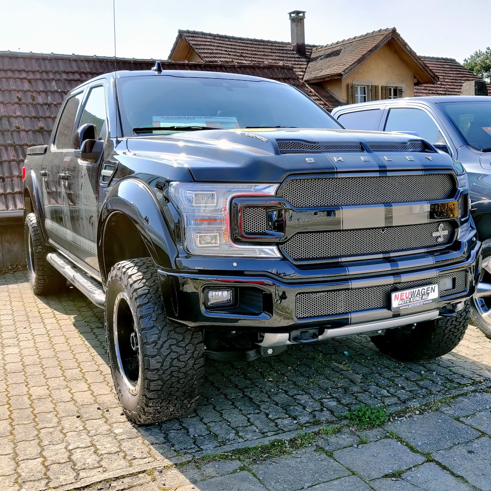 Test car: Ford F-150 Shelby...