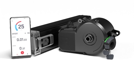 Das System liefert 250 Watt Dauerleistung, 1500 Watt Maximalleistung und 90 Newtonmeter Drehmoment.