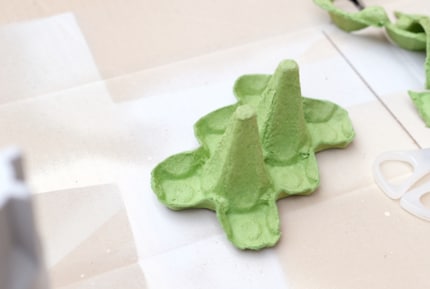 Die Eierschachtel ist dank des Papierzellstoffs rutschfest.