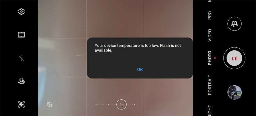 Wenn dein Phone tiefgefroren ist, dann geht der Blitz nicht mehr