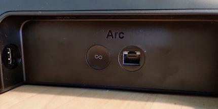 1x HDMI eARC und 1x LAN. Das ist alles.