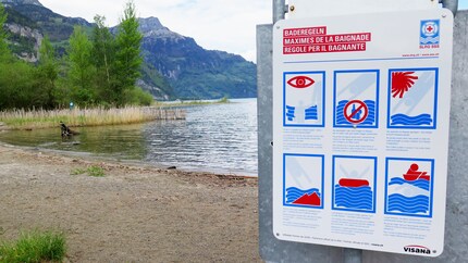 Wo eine Badestelle ist, sind die Regeln in der Regel nicht weit.