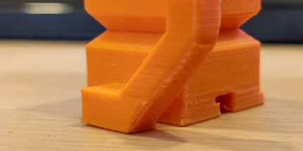 The warping is clearly visible in the tail.