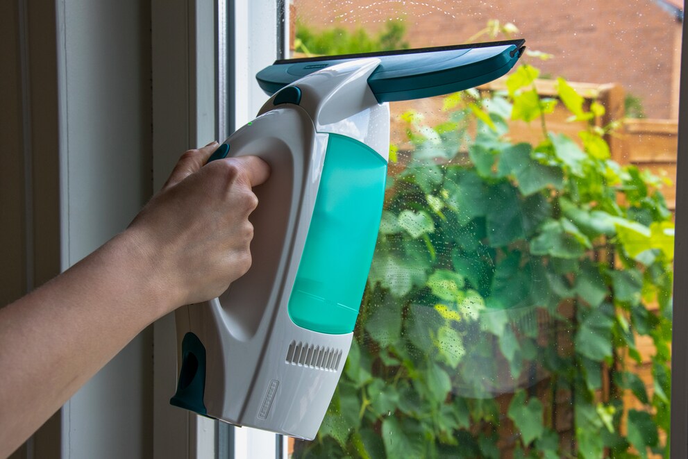Leifheit Dry & Clean putzt auch von Innen.