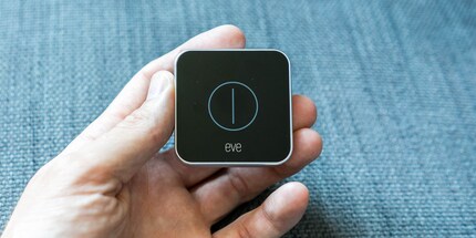 Klein und handlich: Mit dem Eve Button lässt sich vieles in deinem Smarthome steuern. Bildquelle: GDGTS