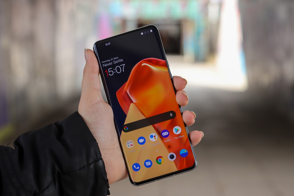 OnePlus 9 Pro