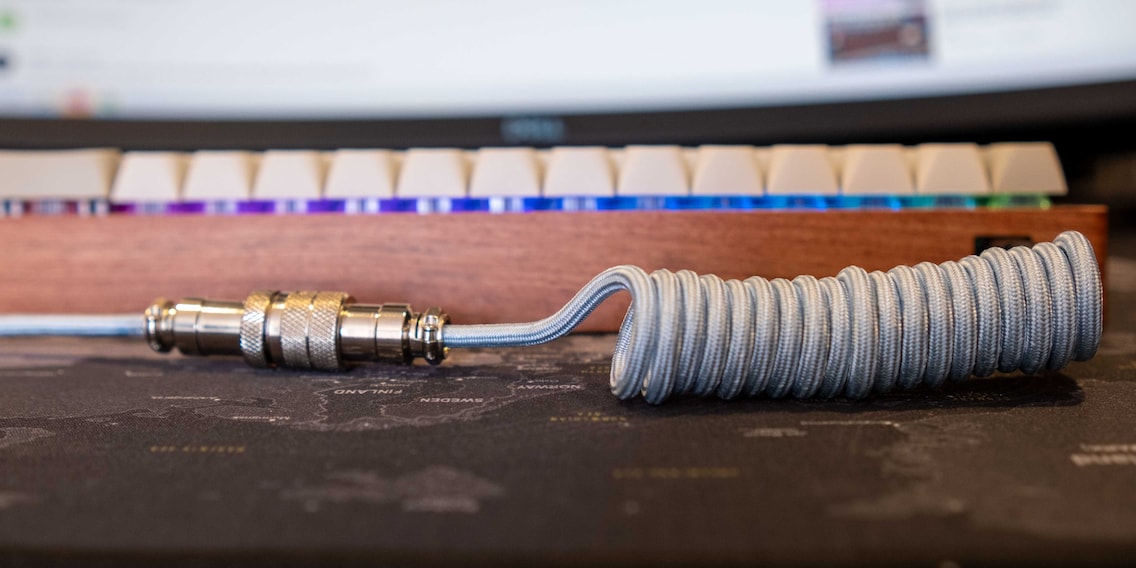 Spiralkabel selbst machen – so verschönerst du deine Kabel
