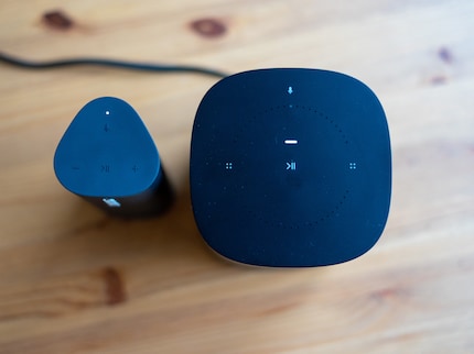 Die Steuerung hat Sonos bei sich selbst abgekuckt.