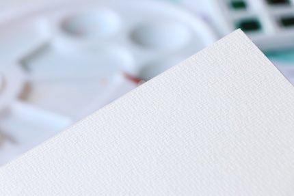 Ein raues Blatt aus dem Aquarellblock von Folia.