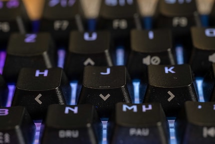 Wieso Corsair die Pfeiltasten auf U, H, J und K platziert hat, ist mir ein Rätsel.