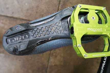 Klack: Der Schuh hält.