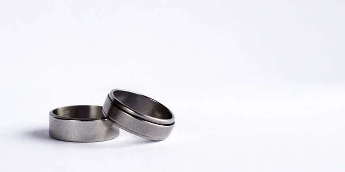 Fitbit wedding ring discount