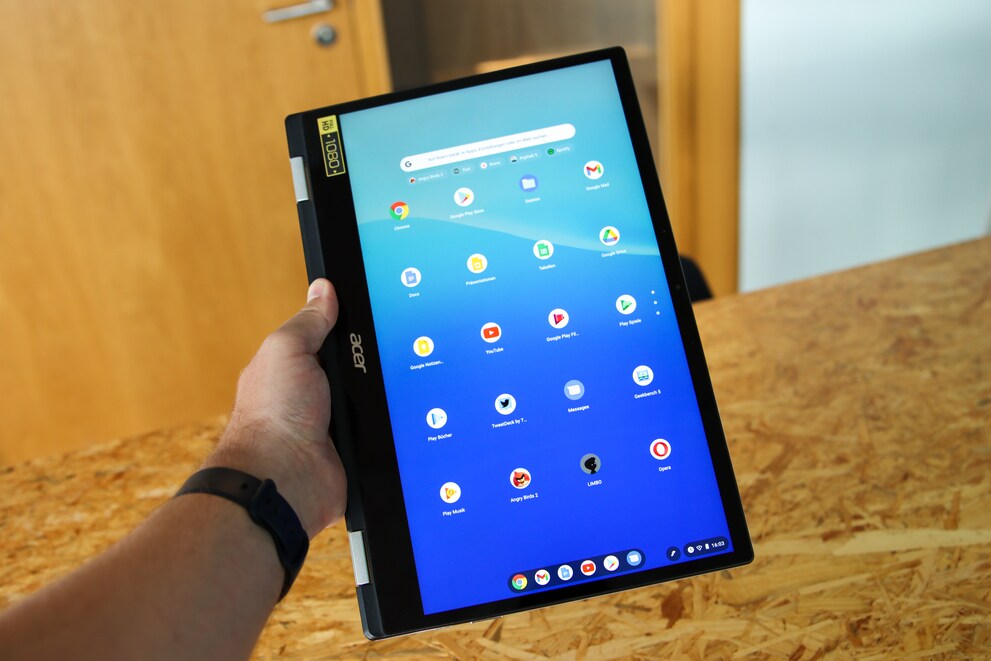 Als Tablet zu groß und schwer.