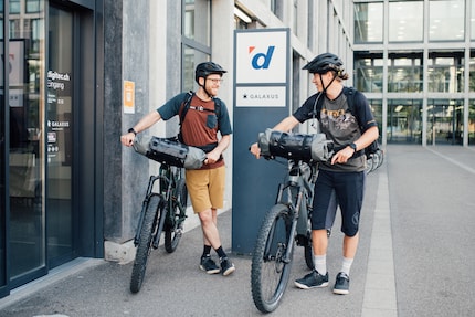 Marius (li) und Manuel sind bereit für das Abenteuer Pedalato.