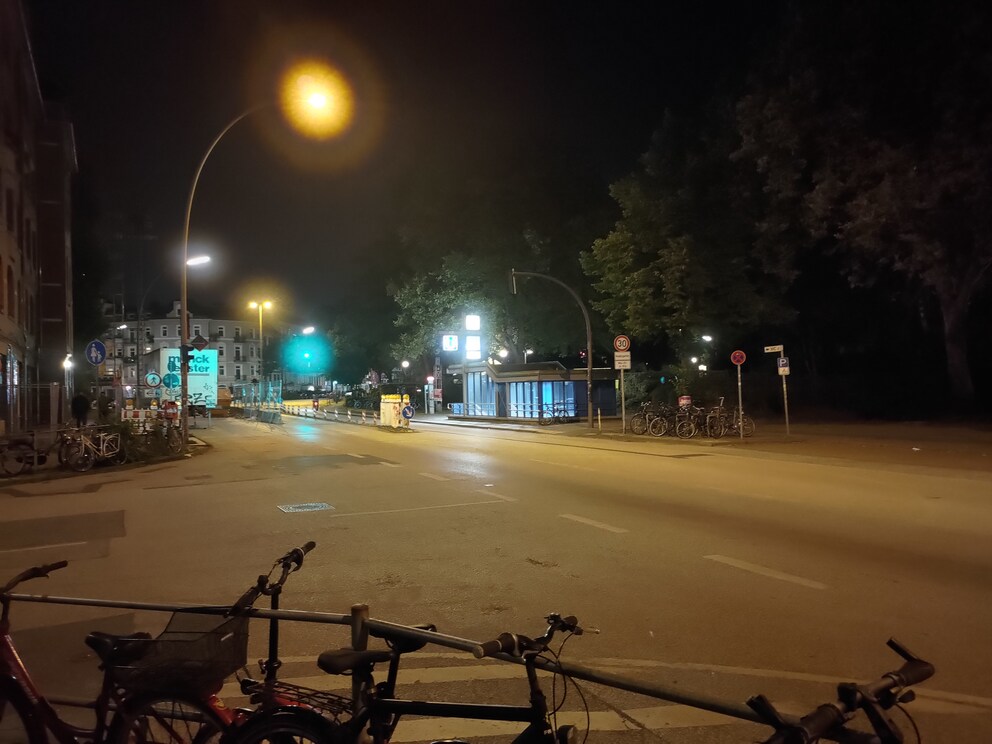 Automatik, Zenfone 8