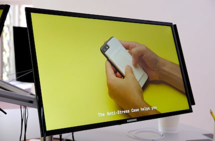  Wie ein Anti-Stressball dient dir ein Case zur Beruhigung bei Stress im Umgang mit dem Mobiltelefon.