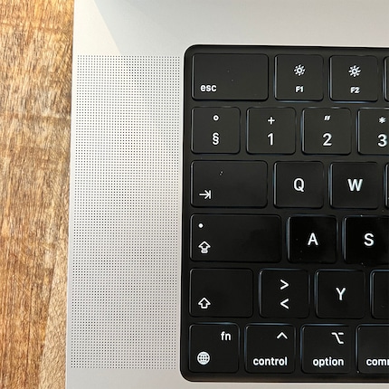 Wide speakers provide rich laptop sound.