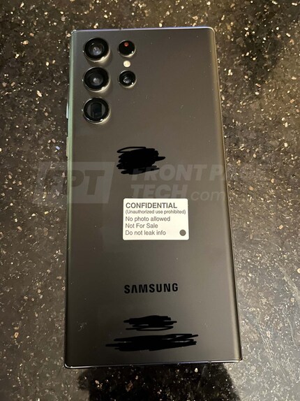 Spider eyes on the back – is this the Ultra version of Samsung’s Galaxy S22 series?