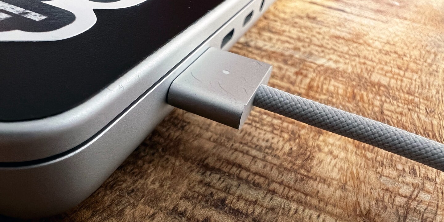 M1 Max Macbook: MagSafe Bug macht Laden unterwegs unmöglich