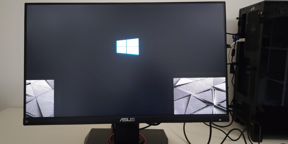 Das Windows-Logo erscheint, aber weiter kommt Max nicht.