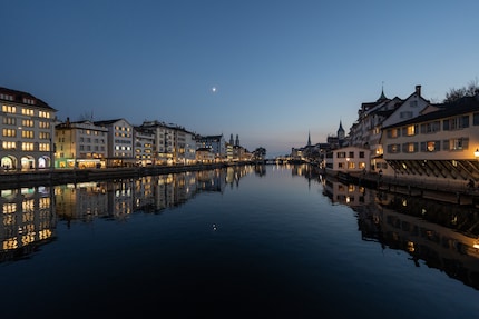 Eine Aufnahme mit dem oben erwähnten 14mm-Objektiv und komprimiertem RAW.