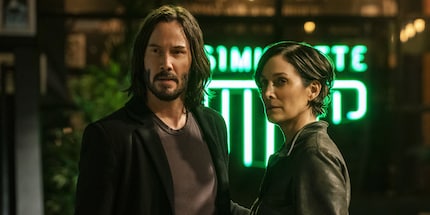 Keanu Reeves und Carrie-Anne Moss sind die zwei grossen Lichtblicke des Films.