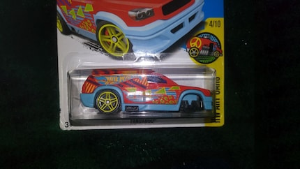 This Factory Error is missing the front axle.
