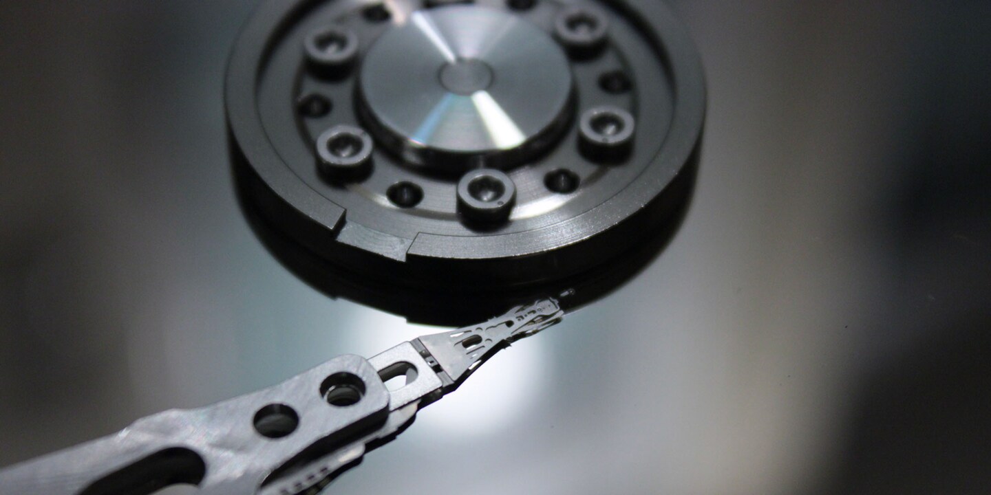 Toshiba zeigt Festplatte mit über 30 Terabyte Kapazität